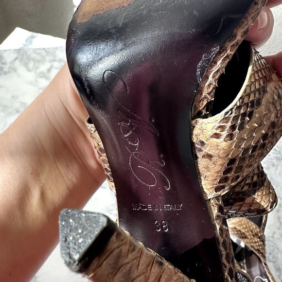 Roger Vivier Brown Snakeskin Buckle Heels - Picture 7 of 15
